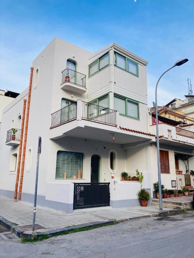 Casa Astura Apartment Capo d'Orlando Luaran gambar
